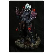 Super Street Fighter IV Arcade Edition Oni Statue